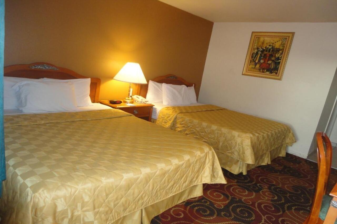 Americas Best Value Inn Santa Rosa, New Mexico Exterior photo